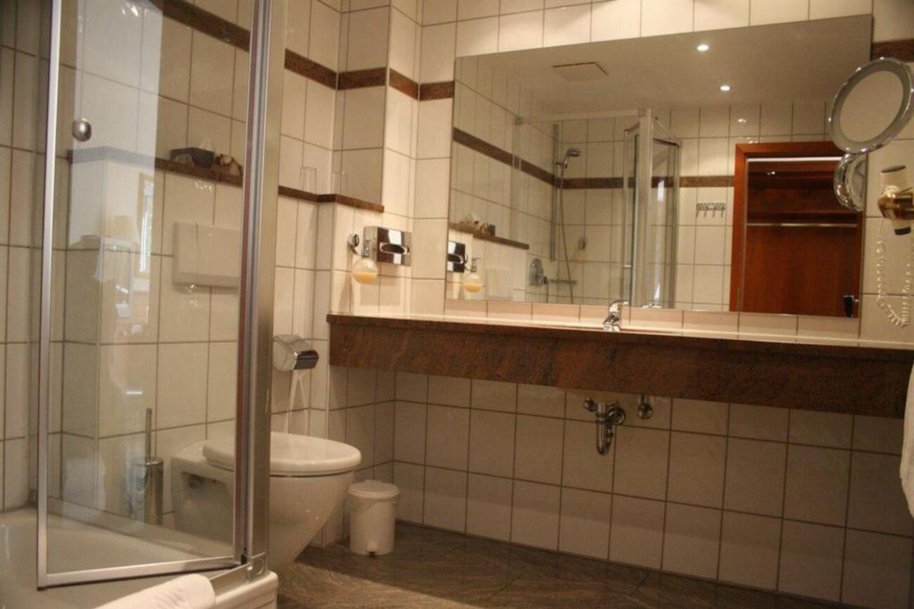 Hotel-Restaurant Fasanerie Marburg Экстерьер фото